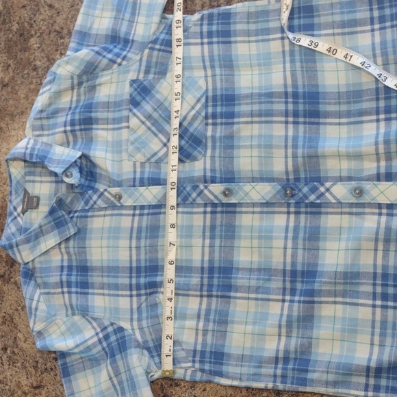 Eddie Bauer super soft blue flannel size medium - Picture 6 of 12